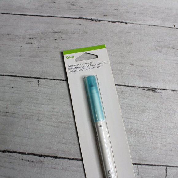 Provo Craft Cricut Washable Fabric Pen 1.0 for Maker Machine or Sewing - Picture 4 of 5